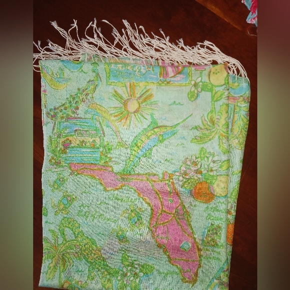 Lilly Pulitzer "The Sunshine State" Murfee Scarf silk/cashmere EUC HTF - Picture 6 of 6